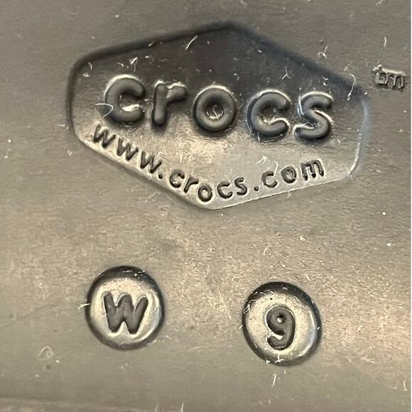 Crocs Women’s Size 9 Floral-Print Triple-Comfort Rubber Clogs – Lightweight EVA - Picture 3 of 10